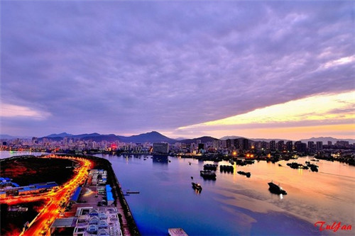 重庆100平火锅店设计