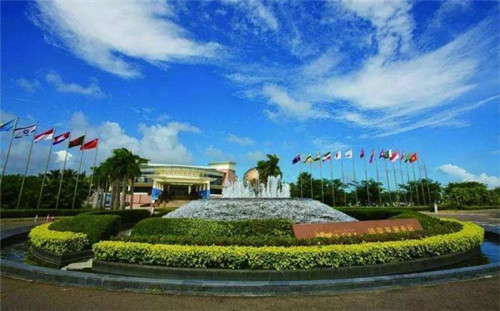 南安牙医诊所，南安口腔加盟费多少